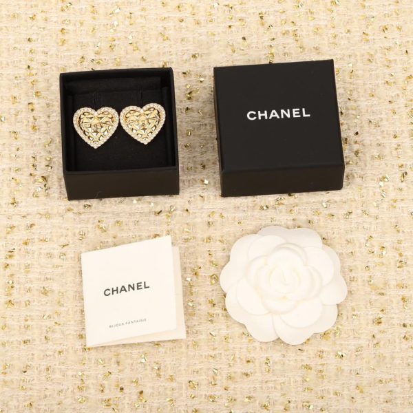 Orecchini Chanel Love con diamanti