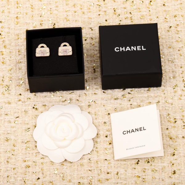 replica,repliche,fake,1:1,earrings,bracelet,ring,jewelry Orecchini con lettera doppia C della borsa Chanel