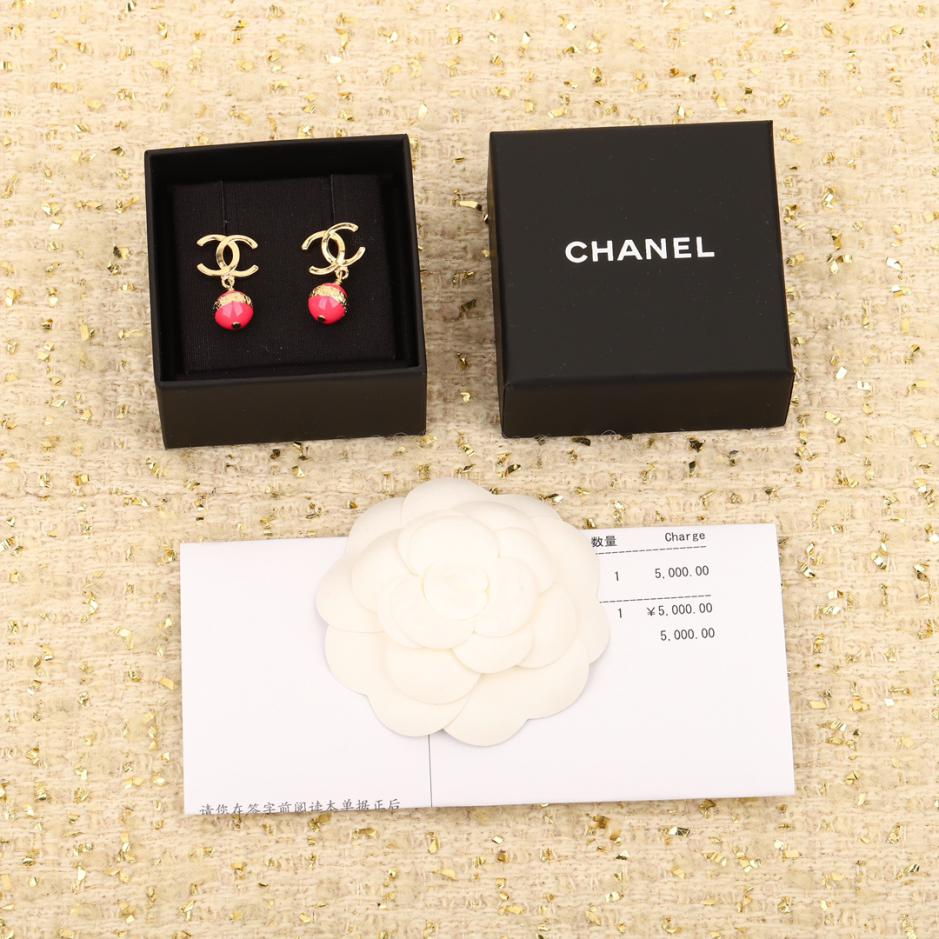replica,repliche,fake,1:1,earrings,bracelet,ring,jewelry Orecchini Chanel doppia C con perle rosa replica,repliche,fake,1:1,earrings,bracelet,ring,jewelry Orecchini Chanel doppia C con perle rosa