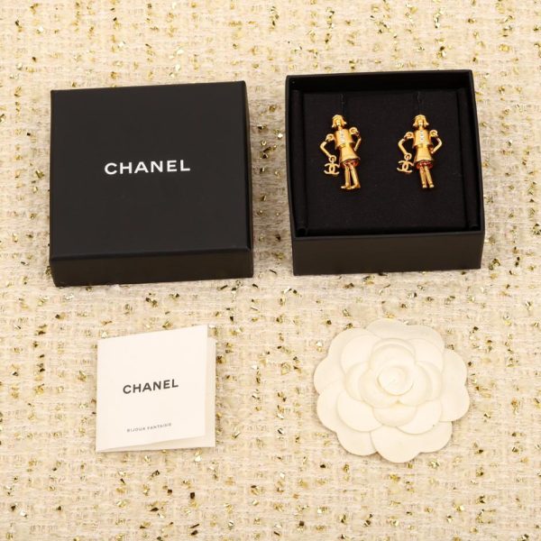 replica,repliche,fake,1:1,earrings,bracelet,ring,jewelry Orecchini Chanel da donna in cocco
