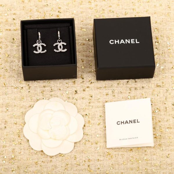 replica,repliche,fake,1:1,earrings,bracelet,ring,jewelry Orecchini patchwork di strass Chanel