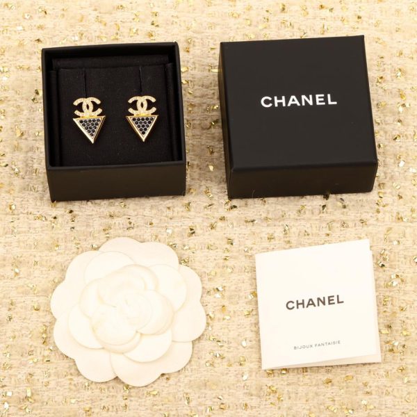 replica,repliche,fake,1:1,earrings,bracelet,ring,jewelry Orecchini Chanel con diamanti neri a triangolo doppia c