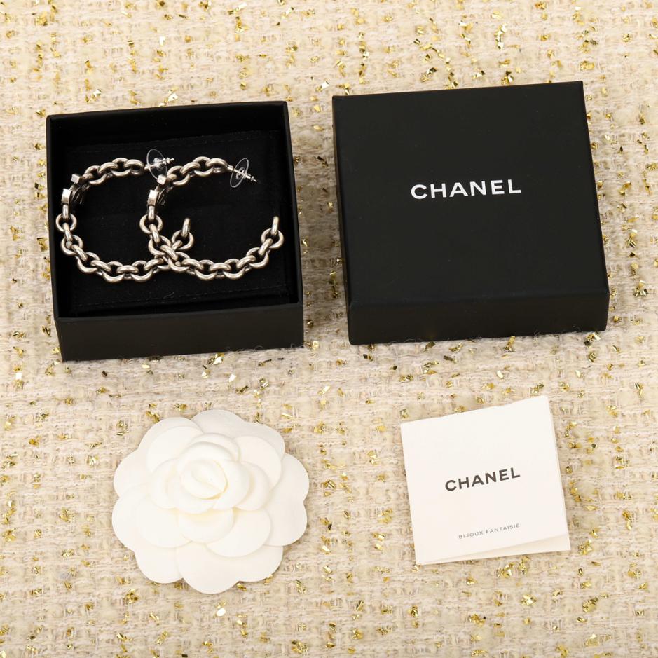replica,repliche,fake,1:1,earrings,bracelet,ring,jewelry Orecchini Chanel grandi doppia C replica,repliche,fake,1:1,earrings,bracelet,ring,jewelry Orecchini Chanel grandi doppia C