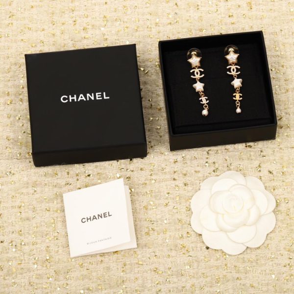 Orecchini stella a cinque punte Chanel