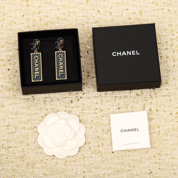 Orecchini quadrati Chanel doppia C in denim