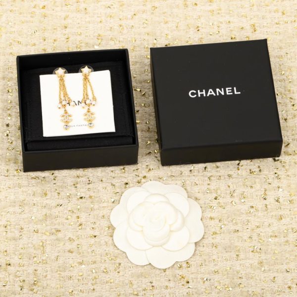 Orecchini stella a cinque punte Chanel