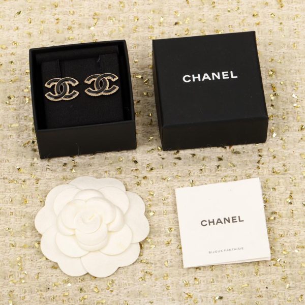 Orecchini a bottone Chanel doppia c nera doppia c