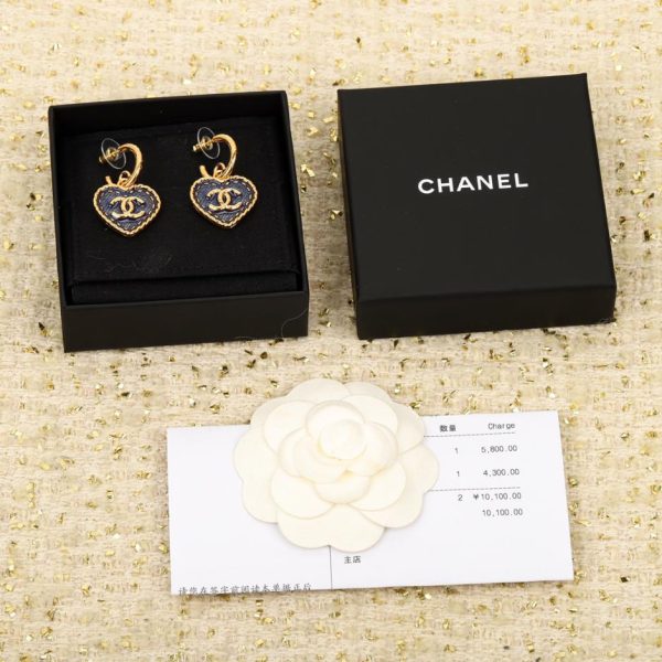 replica,repliche,fake,1:1,earrings,bracelet,ring,jewelry Orecchini Chanel Love blu denim