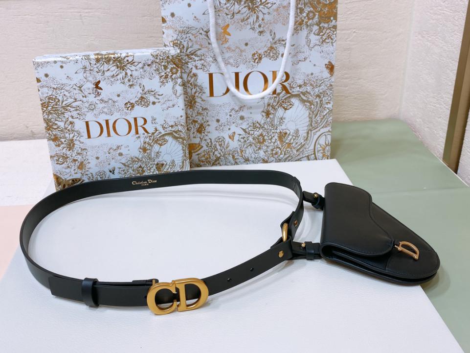 replica,repliche,fake,1:1,earrings,bracelet,ring,jewelry cintura dior 24 replica,repliche,fake,1:1,earrings,bracelet,ring,jewelry cintura dior 24