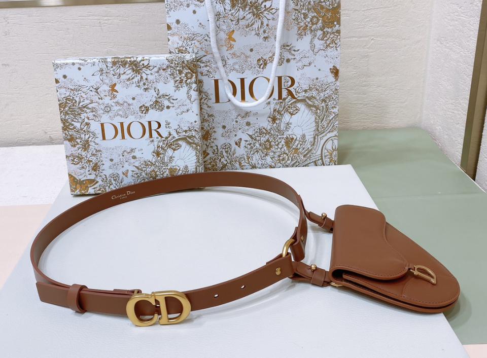 replica,repliche,fake,1:1,earrings,bracelet,ring,jewelry cintura dior 24 replica,repliche,fake,1:1,earrings,bracelet,ring,jewelry cintura dior 24