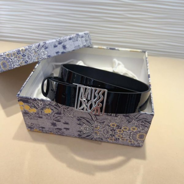 replica,repliche,fake,1:1,earrings,bracelet,ring,jewelry Cintura Miss Dior