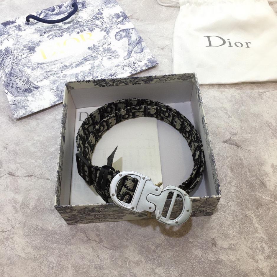 replica,repliche,fake,1:1,earrings,bracelet,ring,jewelry Cintura in fettuccia di nylon Dior replica,repliche,fake,1:1,earrings,bracelet,ring,jewelry Cintura in fettuccia di nylon Dior