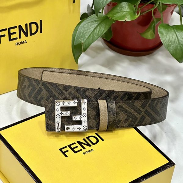 replica,repliche,fake,1:1,earrings,bracelet,ring,jewelry Cintura reversibile FENDI a doppio passante