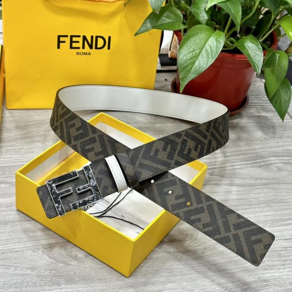 replica,repliche,fake,1:1,earrings,bracelet,ring,jewelry Cintura reversibile FENDI a doppio passante larga 4,0 cm