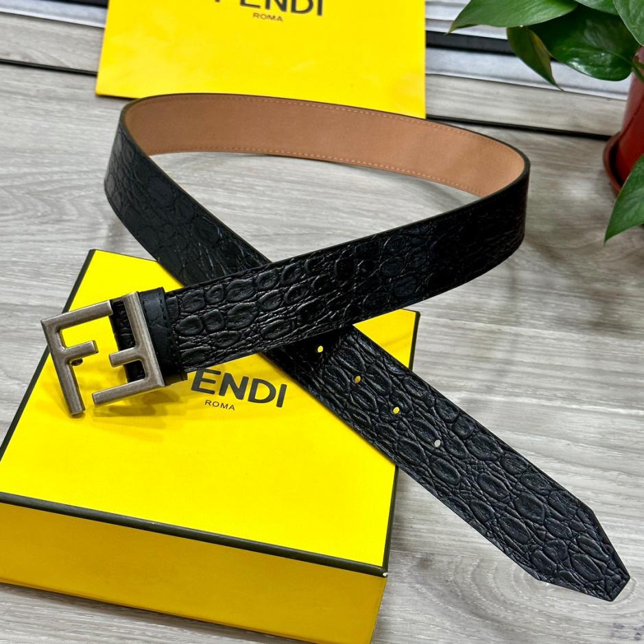 replica,repliche,fake,1:1,earrings,bracelet,ring,jewelry FENDl larghezza 40MM replica,repliche,fake,1:1,earrings,bracelet,ring,jewelry FENDl larghezza 40MM