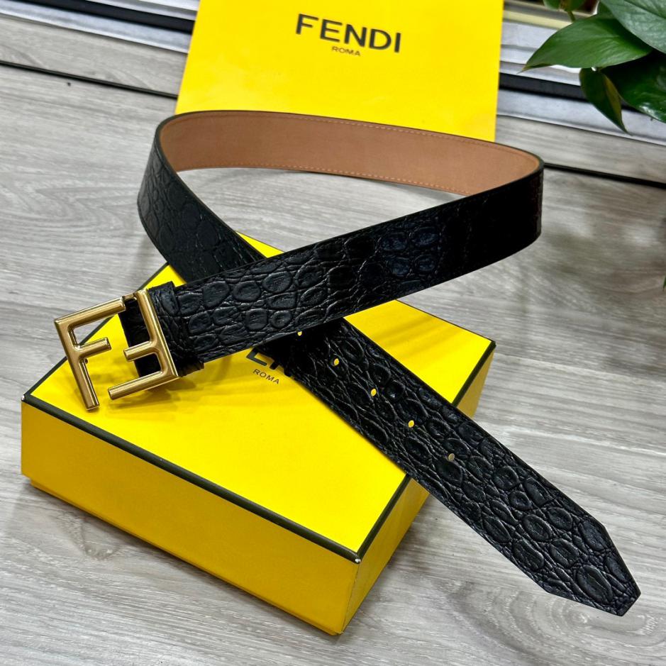 replica,repliche,fake,1:1,earrings,bracelet,ring,jewelry FENDl larghezza 40MM replica,repliche,fake,1:1,earrings,bracelet,ring,jewelry FENDl larghezza 40MM