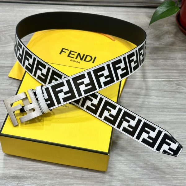replica,repliche,fake,1:1,earrings,bracelet,ring,jewelry Cintura FENDI larga 38MM con forma logo