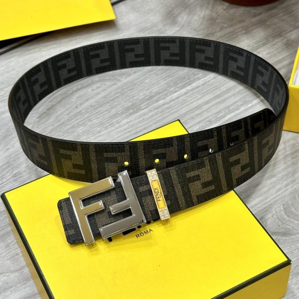 replica,repliche,fake,1:1,earrings,bracelet,ring,jewelry Cintura reversibile FENDI a doppio passante larga 4,0 cm