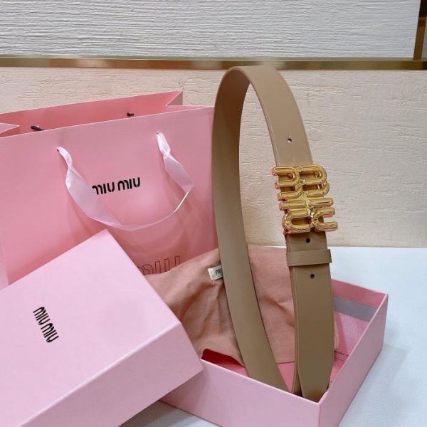 replica,repliche,fake,1:1,earrings,bracelet,ring,jewelry Giacca in pelle Miu Miu