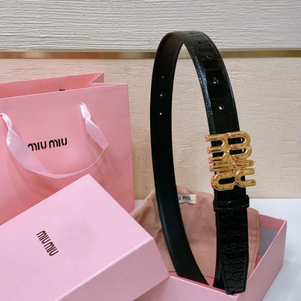 replica,repliche,fake,1:1,earrings,bracelet,ring,jewelry Larghezza fibbia oro antico Miu Miu: 3 cinture