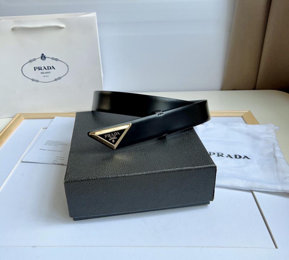 replica,repliche,fake,1:1,earrings,bracelet,ring,jewelry La nuova cintura di PRADA è larga 3,3 cm replica,repliche,fake,1:1,earrings,bracelet,ring,jewelry La nuova cintura di PRADA è larga 3,3 cm