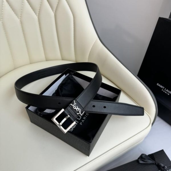 Cintura da donna Saint Laurent larghezza 2,0 cm