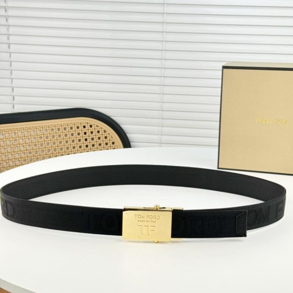 Larghezza motivo croce Tom Ford 3,5 cm