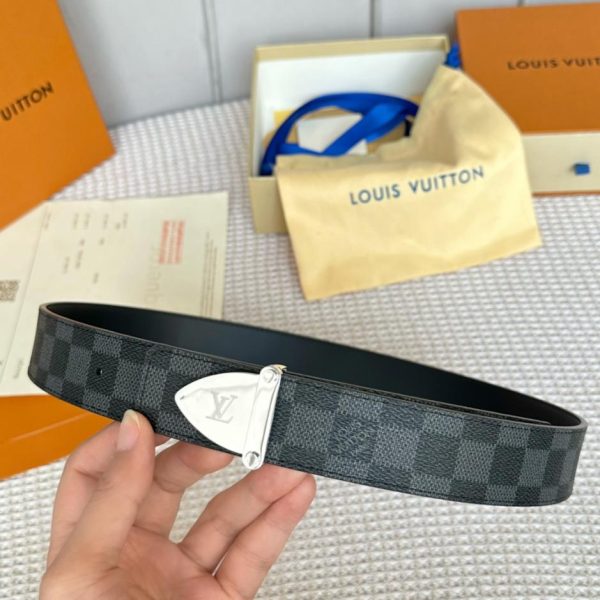 replica,repliche,fake,1:1,earrings,bracelet,ring,jewelry Cintura boutique da donna LOUIS VUITTON larghezza 35