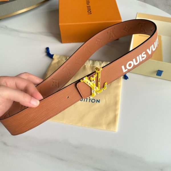 replica,repliche,fake,1:1,earrings,bracelet,ring,jewelry LOUIS VUITTON ha importato la larghezza dell’ondulazione dell’acqua EP 4.0
