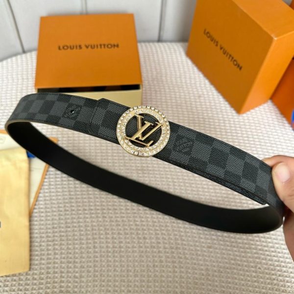 replica,repliche,fake,1:1,earrings,bracelet,ring,jewelry Cintura boutique da donna LOUIS VUITTON larghezza 35