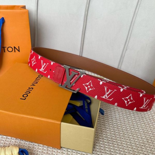 replica,repliche,fake,1:1,earrings,bracelet,ring,jewelry Nuova cintura LOUIS VUITTON da uomo