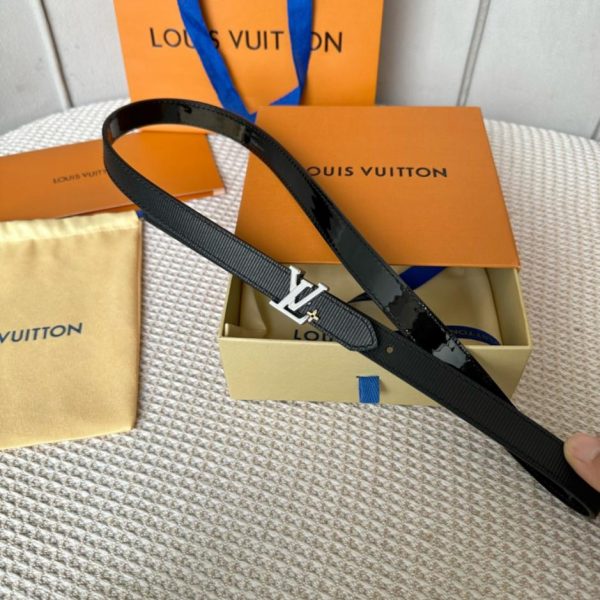 replica,repliche,fake,1:1,earrings,bracelet,ring,jewelry Cintura da donna LOUIS VUITTON Limited Larghezza 2.0