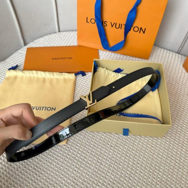 replica,repliche,fake,1:1,earrings,bracelet,ring,jewelry Cintura da donna LOUIS VUITTON Limited Larghezza 2.0
