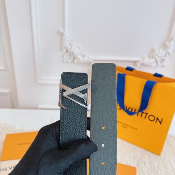 Disponibile LOUIS VUITTON 4.0 ampio bifacciale