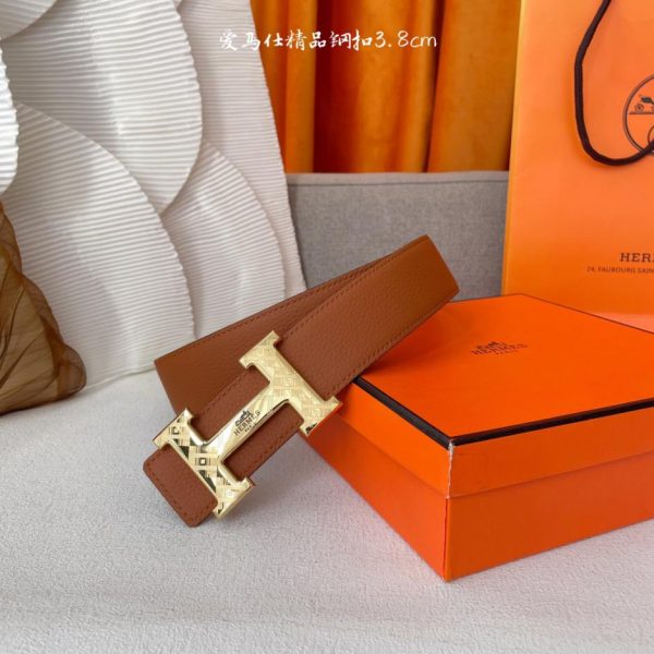 Larghezza Hermès 3,8 cm
