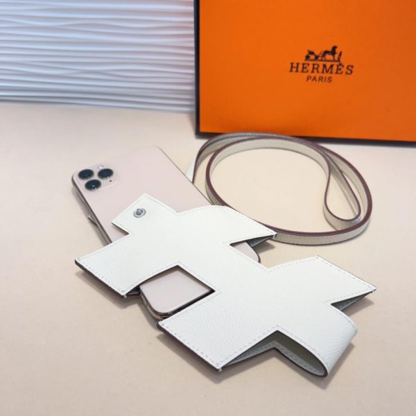 replica,repliche,fake,1:1,earrings,bracelet,ring,jewelry Borsa porta cellulare Hermès