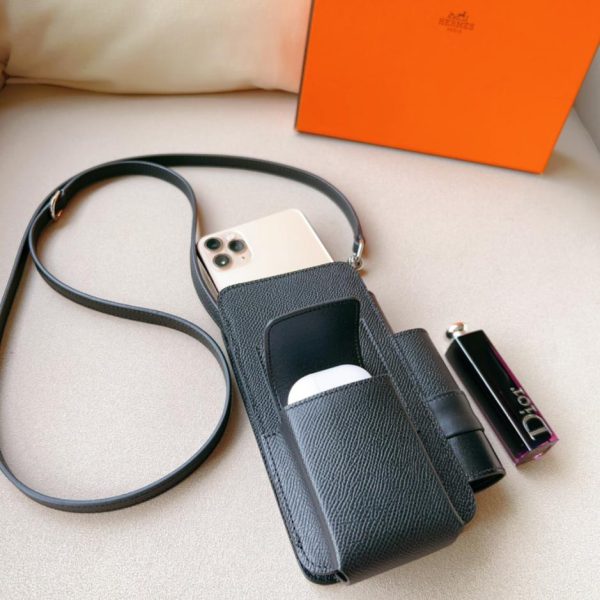 replica,repliche,fake,1:1,earrings,bracelet,ring,jewelry Borsa porta cellulare Hermès