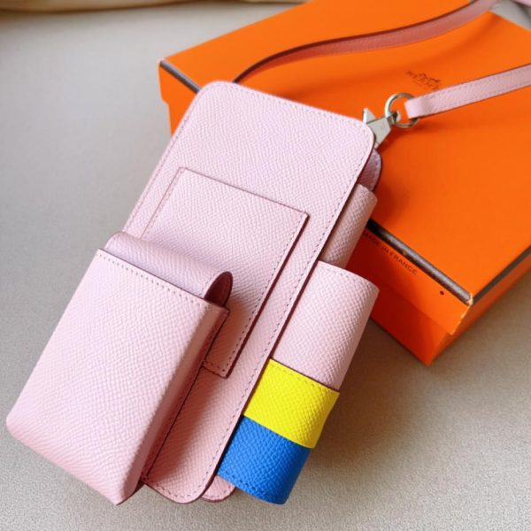 replica,repliche,fake,1:1,earrings,bracelet,ring,jewelry Borsa porta cellulare Hermès