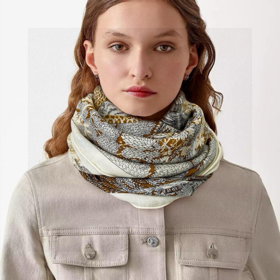 replica,repliche,fake,1:1,earrings,bracelet,ring,jewelry Sciarpa quadrata Dior in cashmere double face tono su tono replica,repliche,fake,1:1,earrings,bracelet,ring,jewelry Sciarpa quadrata Dior in cashmere double face tono su tono