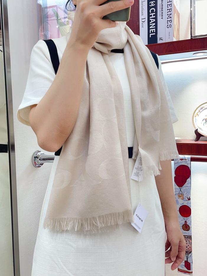 replica,repliche,fake,1:1,earrings,bracelet,ring,jewelry COACH cashmere replica,repliche,fake,1:1,earrings,bracelet,ring,jewelry COACH cashmere