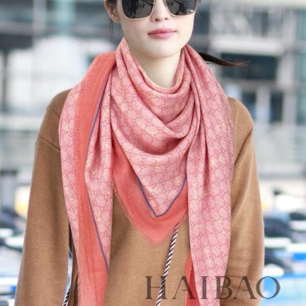 Sciarpa quadrata Gucci stampa cashmere