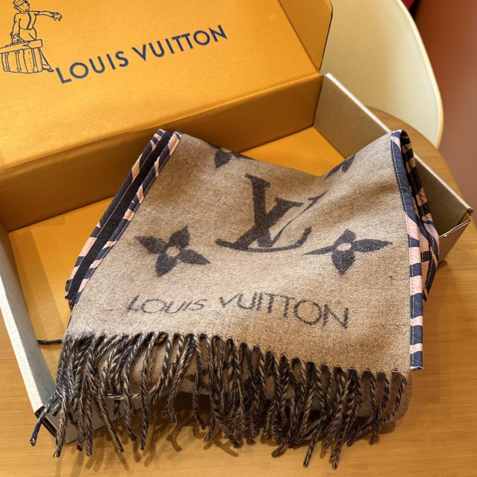 replica,repliche,fake,1:1,earrings,bracelet,ring,jewelry Sciarpa con cappuccio Tigergram di Louis Vuitton replica,repliche,fake,1:1,earrings,bracelet,ring,jewelry Sciarpa con cappuccio Tigergram di Louis Vuitton