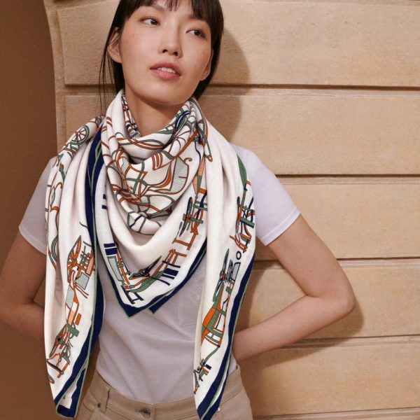 replica,repliche,fake,1:1,earrings,bracelet,ring,jewelry Sciarpa quadrata Hermes in cashmere double face in tinta