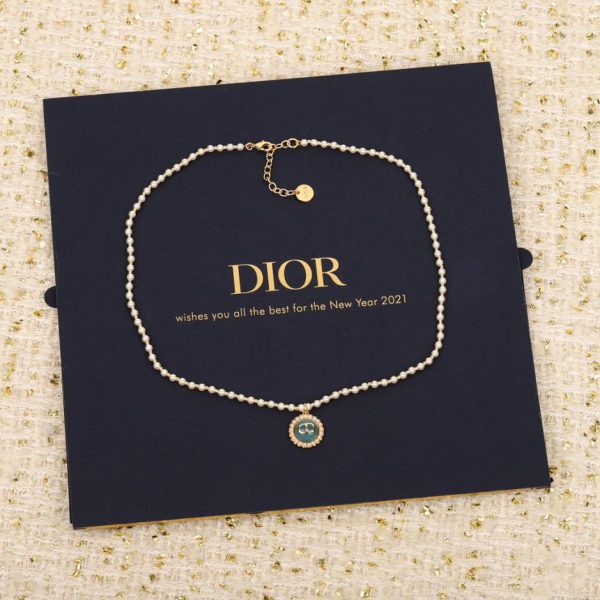 Collana Dior con perle di vetro multicolori