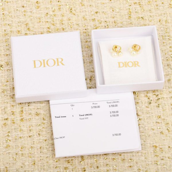 Orecchini di perle Dior