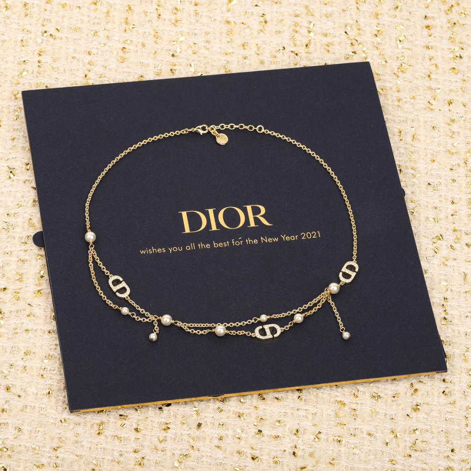replica,repliche,fake,1:1,earrings,bracelet,ring,jewelry Collana con nappe Dior replica,repliche,fake,1:1,earrings,bracelet,ring,jewelry Collana con nappe Dior