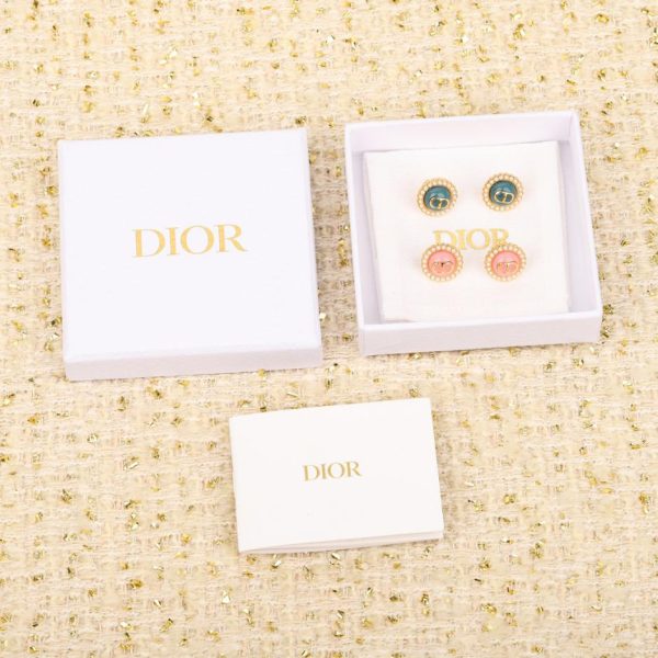 Orecchini con perle di vetro Dior