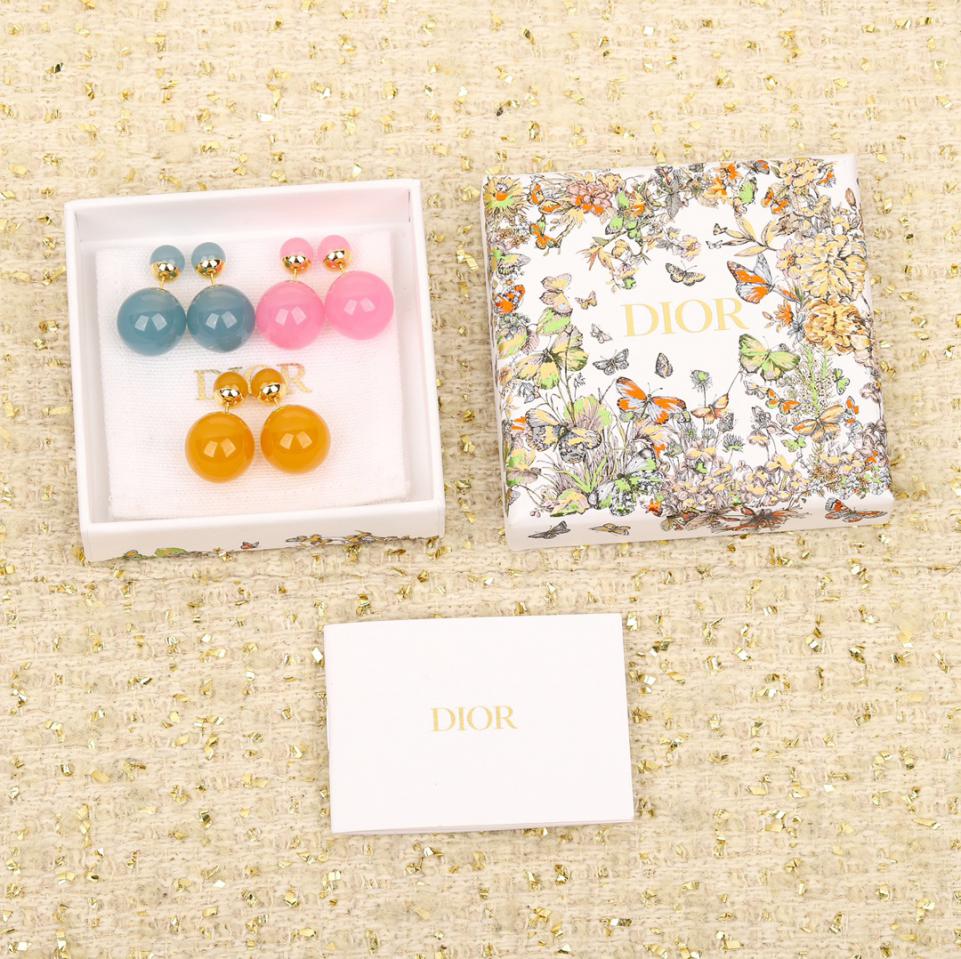 replica,repliche,fake,1:1,earrings,bracelet,ring,jewelry Orecchini con perline di caramelle Dior replica,repliche,fake,1:1,earrings,bracelet,ring,jewelry Orecchini con perline di caramelle Dior