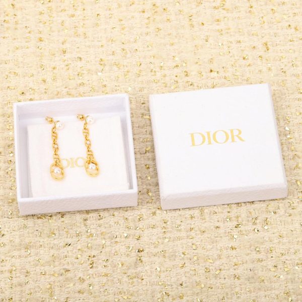 Orecchini di perle ovali Dior