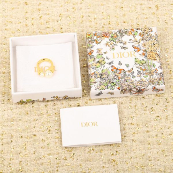 replica,repliche,fake,1:1,earrings,bracelet,ring,jewelry Anello con perla misura Dior